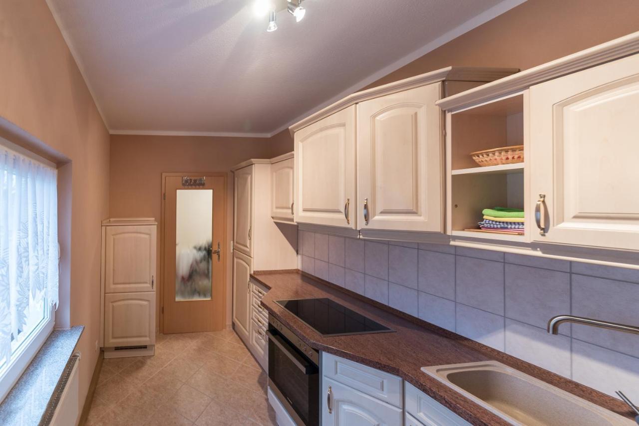Ferienwohnung Lodig Gross Sarchen Extérieur photo