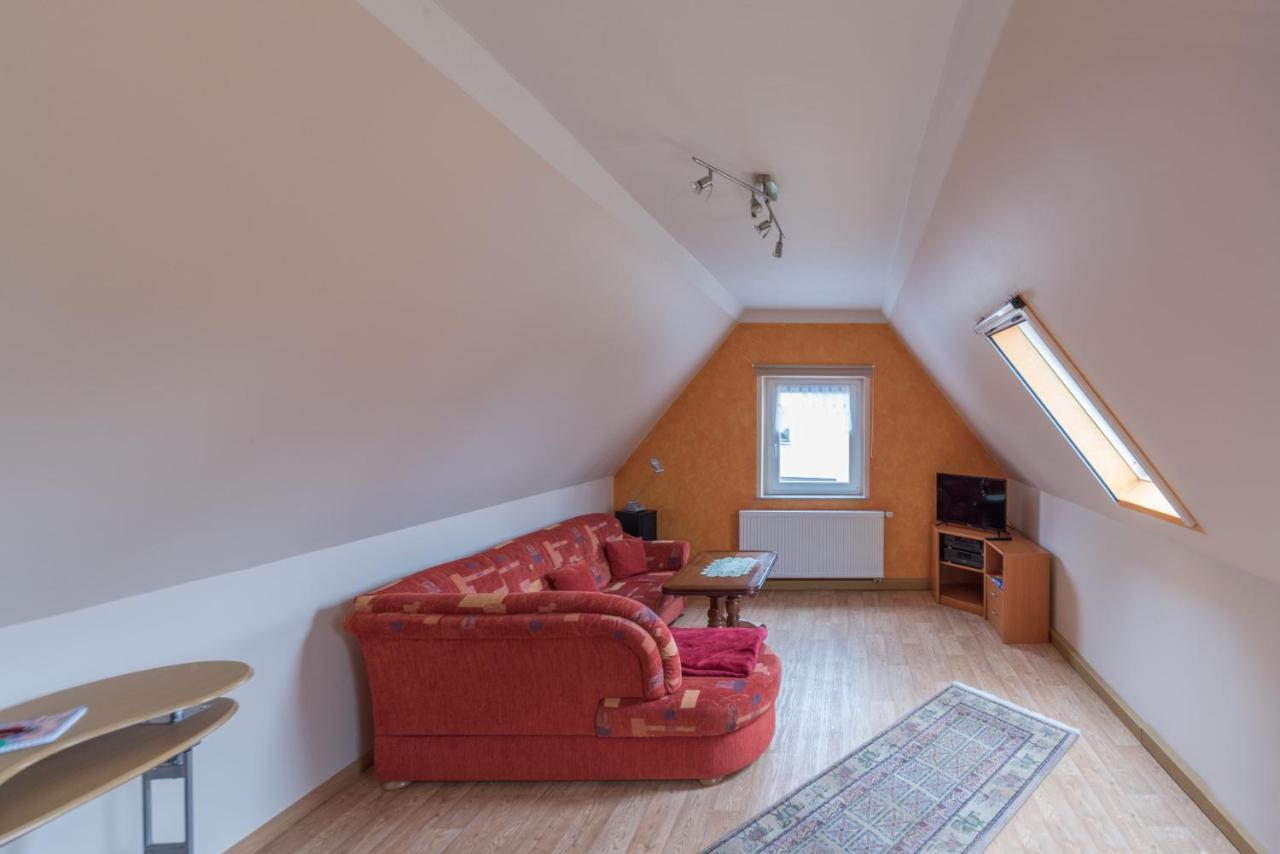 Ferienwohnung Lodig Gross Sarchen Extérieur photo